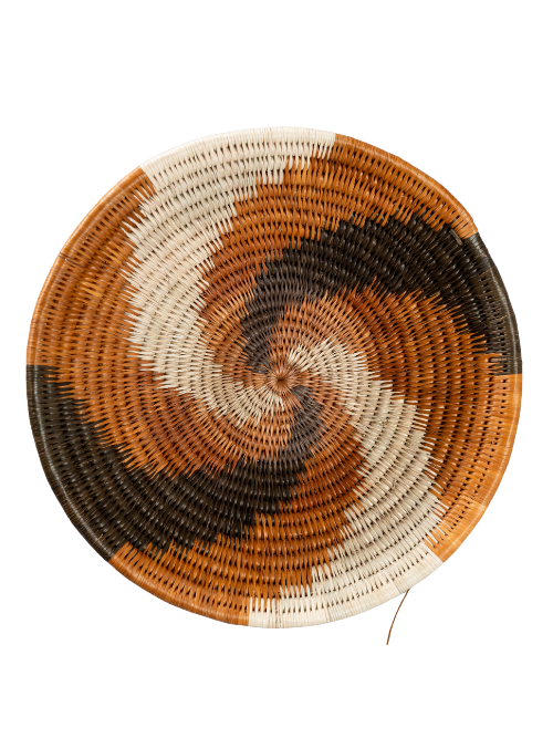 Ribs of the Giraffe (Hambukushu: Kapatji Komvashe)